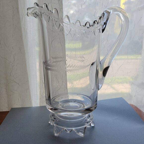 Vintage Clear Glass Etched Fern Pattern Pitcher With Ruffled Edge & Handle - Picture 10 of 11
